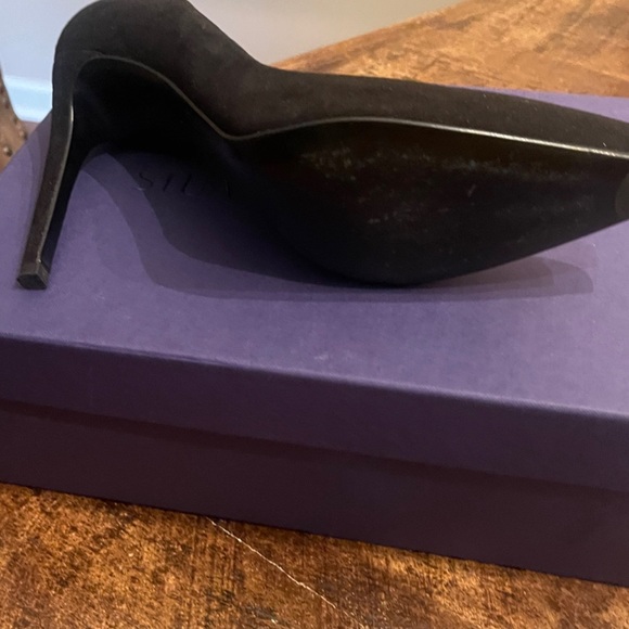 SOLD!!!!! Stuart Weitzman black pump. - Picture 2 of 2